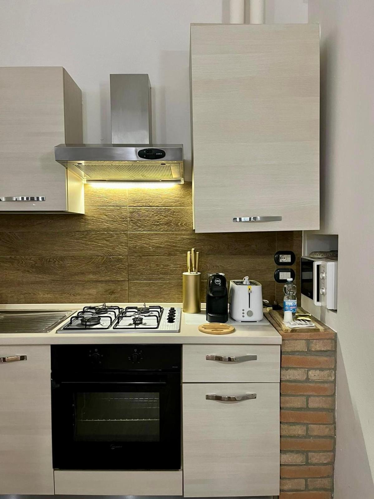 Residenza Corrado By Almanova Residenze Lägenhet Mantova Exteriör bild