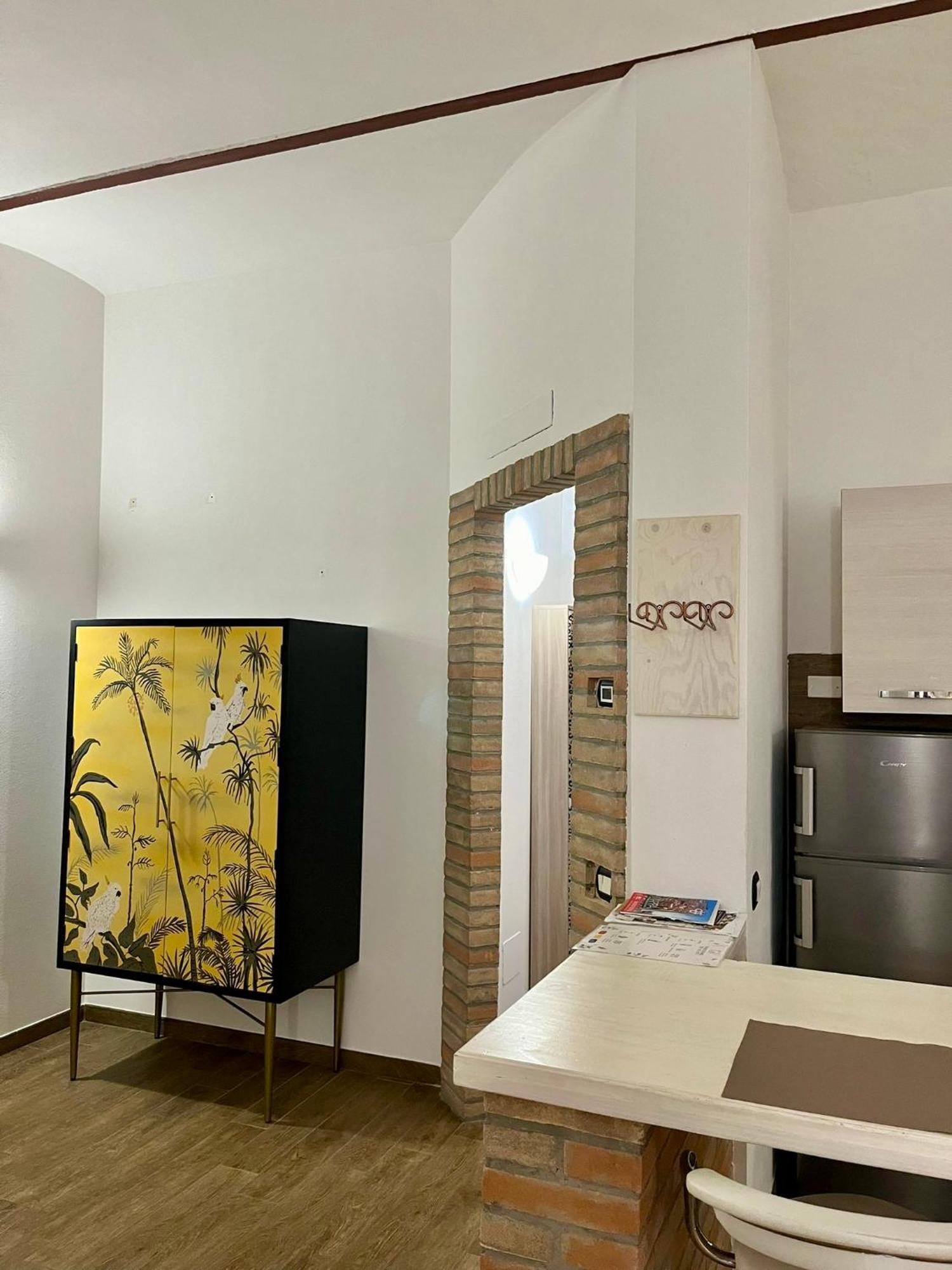 Residenza Corrado By Almanova Residenze Lägenhet Mantova Exteriör bild